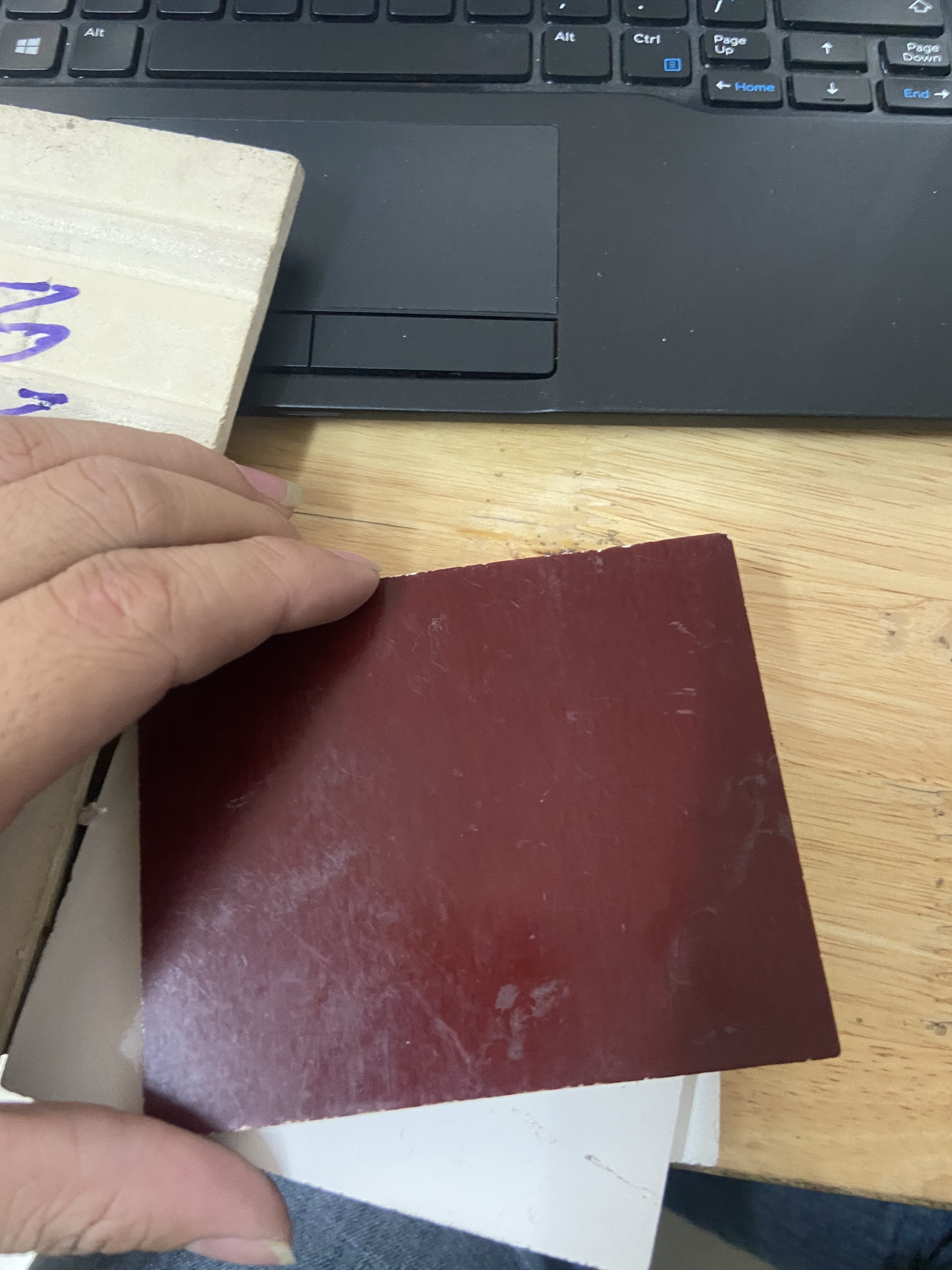 CỬA NHỰA COMPOSITE GIÁ RẺ